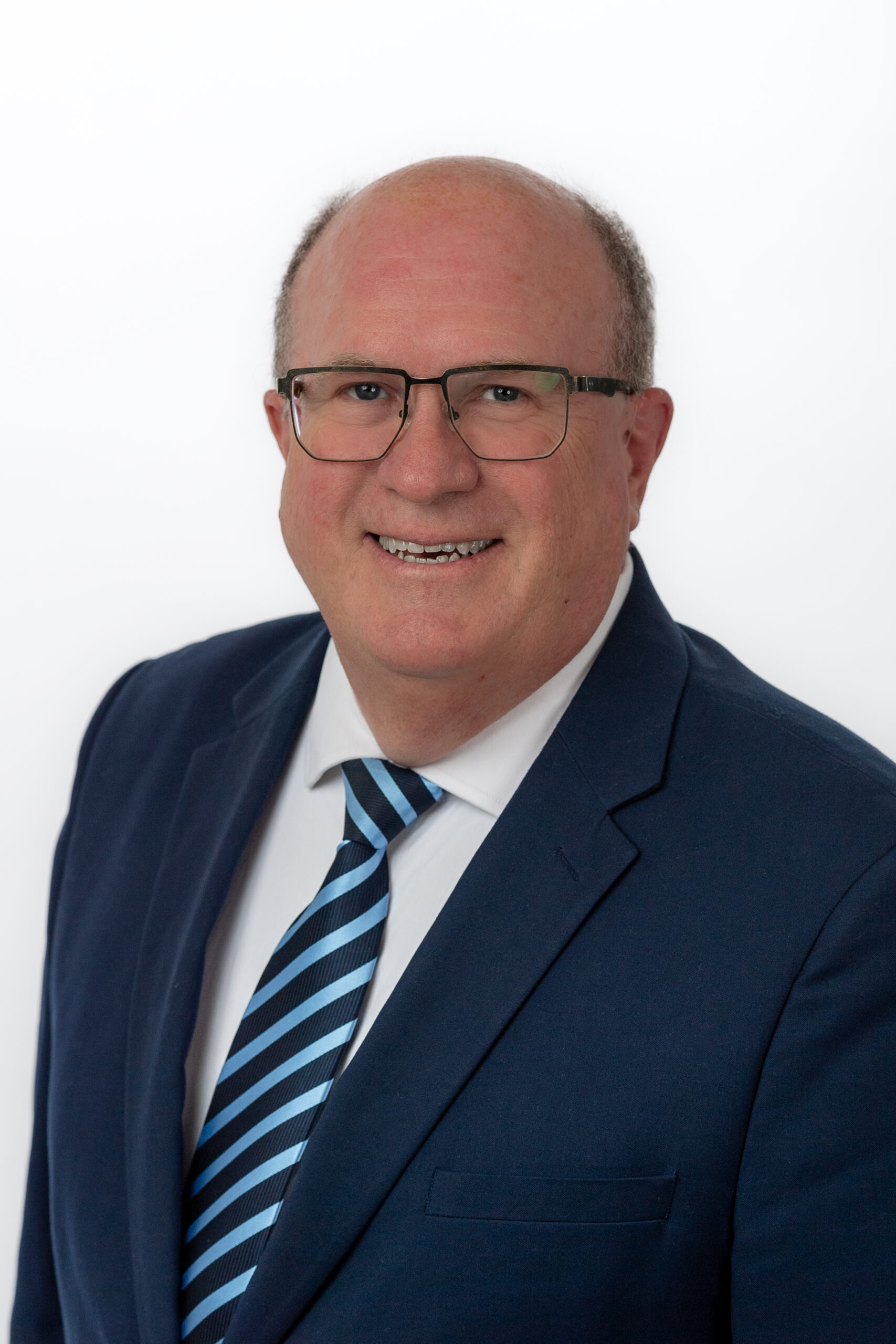 Vic Youngs : Funeral Assistant