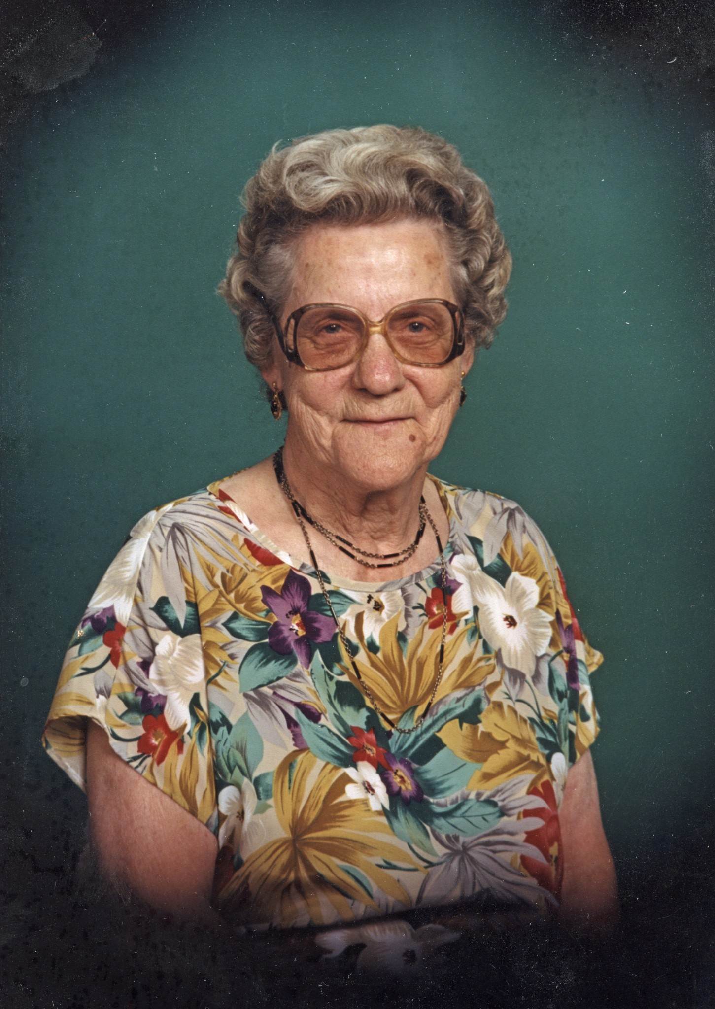leona hilsendager