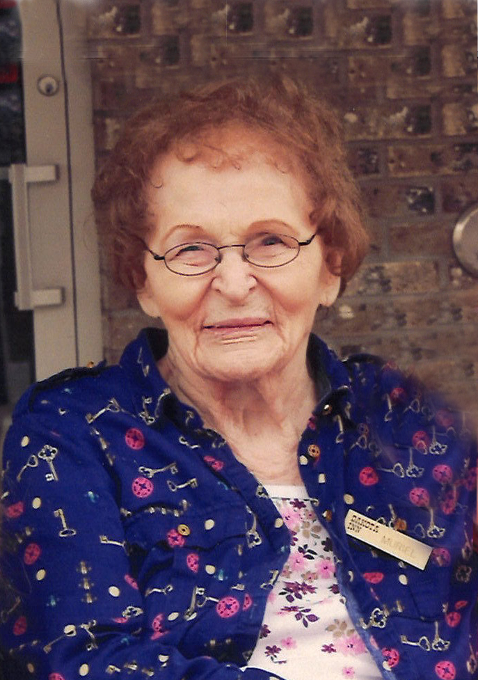 muriel lyons