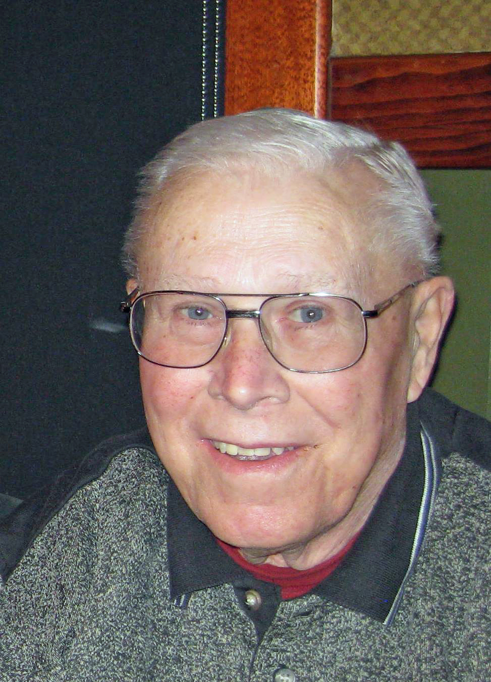 llewellyn suhr