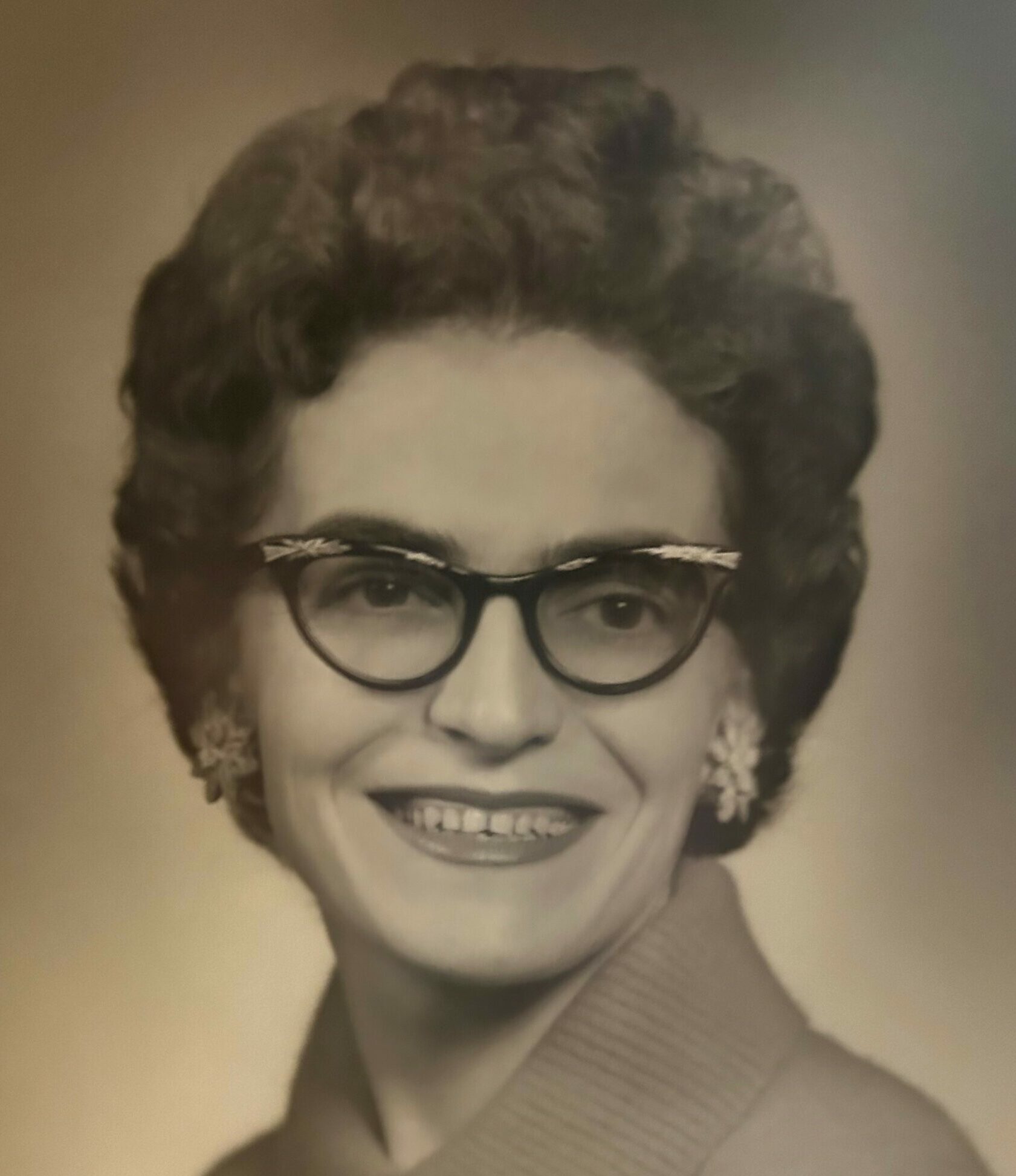 angeline nicoloff