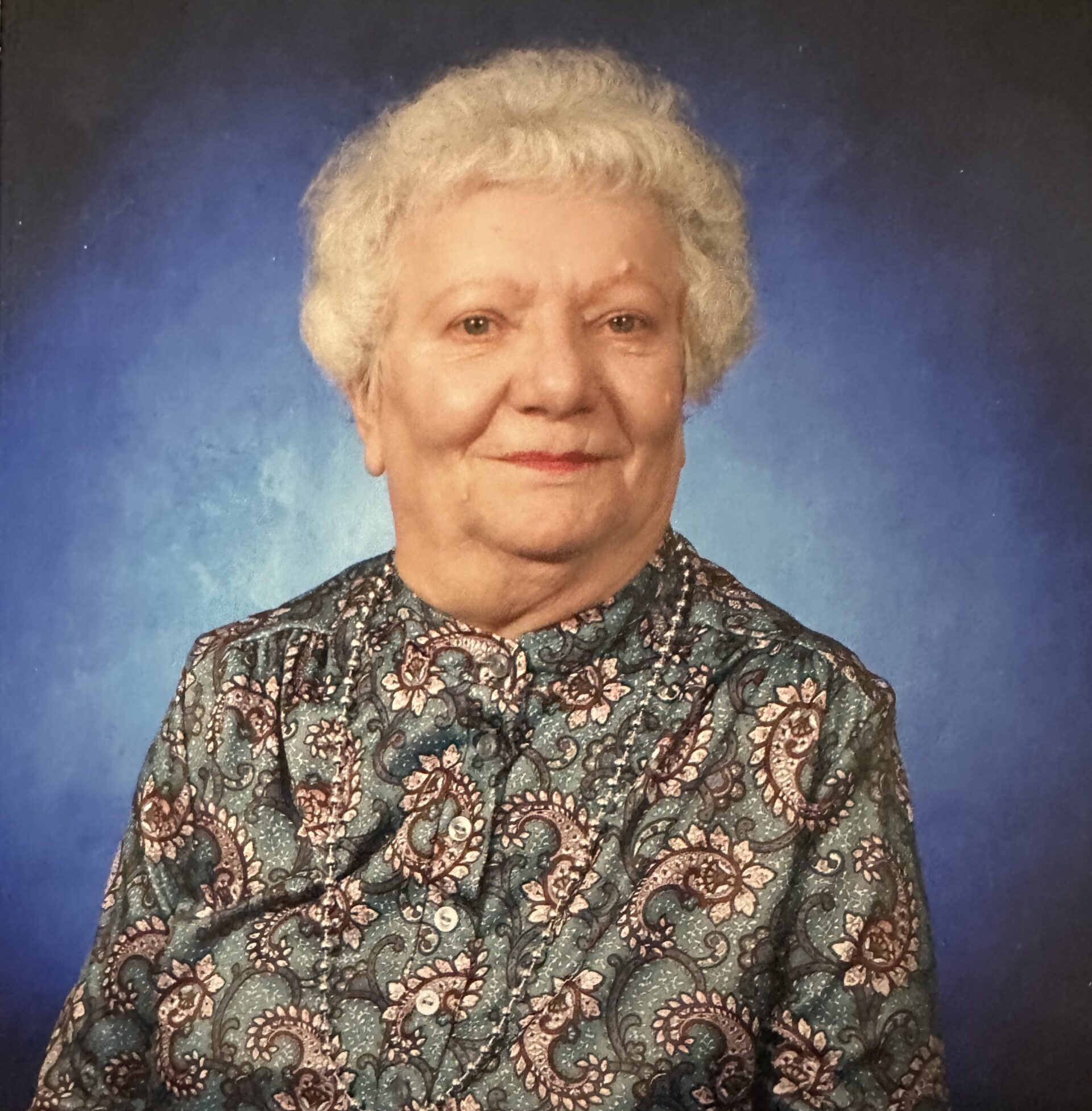 violet thum