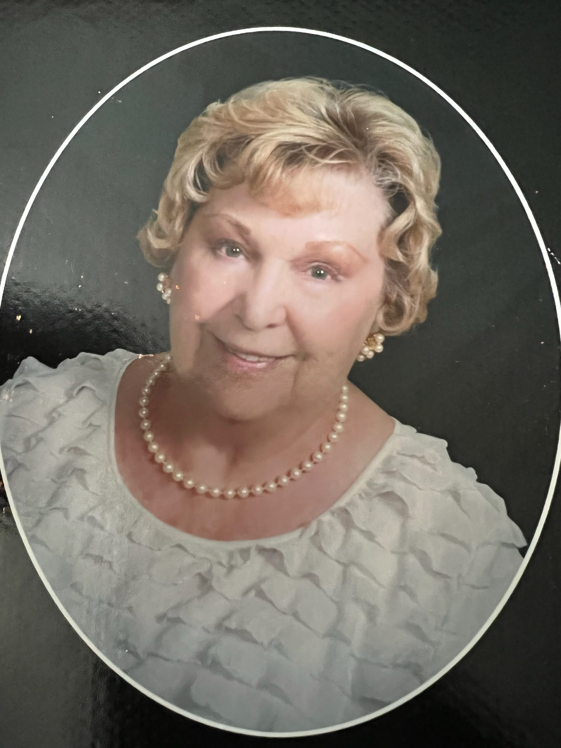 gladys smith